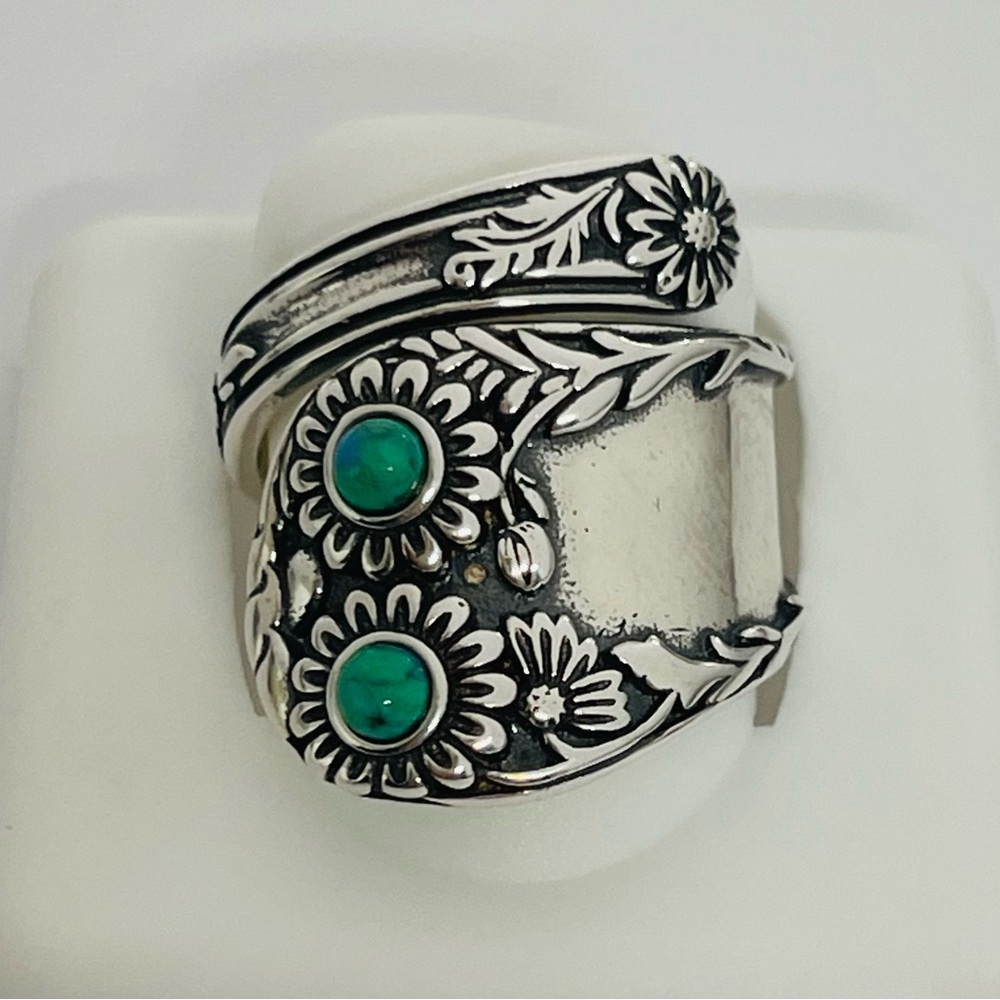 Genuine turquoise Size 7 sterling silver 925 spoon ring